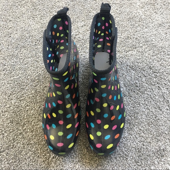 Shoes - Polka Dot Rain/Gardening Boots Size 9